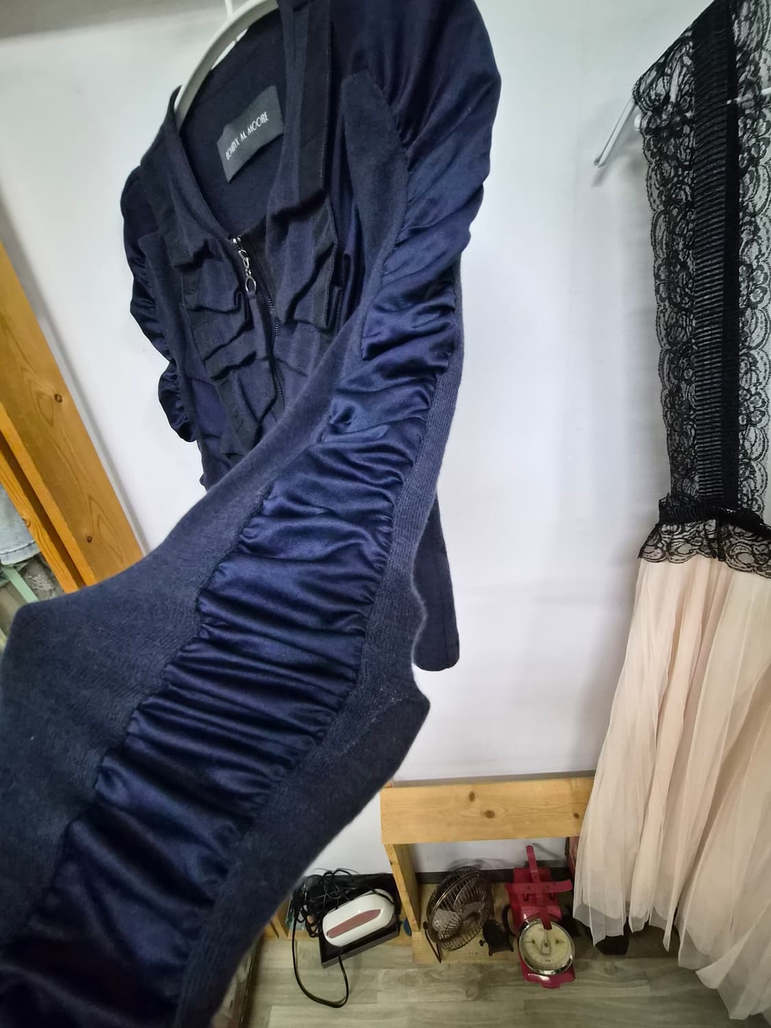 봄빅스엠무어 셔링 집업니트 상품이미지6