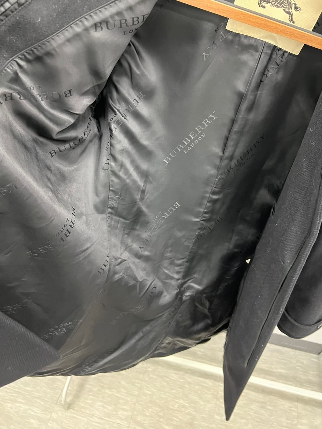 100) 버버리 런던 울코트 상품이미지6