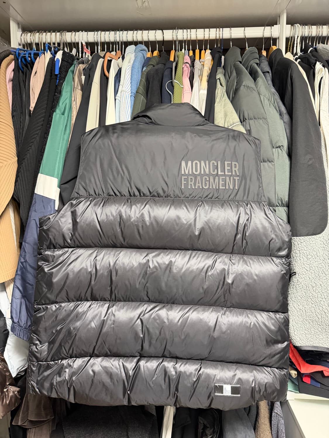 [3] 몽클레어 x 프라그먼트 패딩 조끼 베스트 상품이미지10
