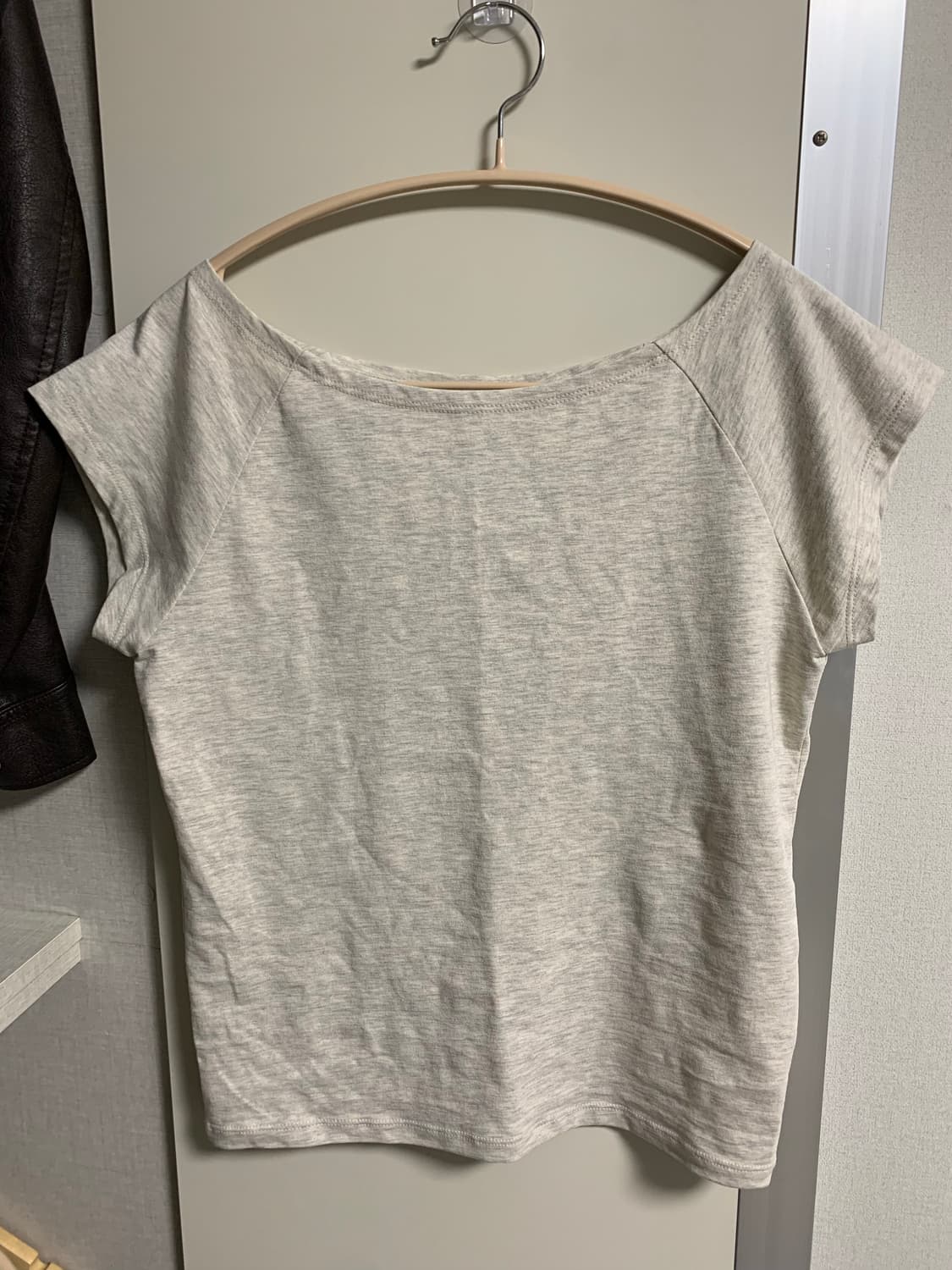 애프터먼데이 보트넥 레글런 티 새상품 (정가 25,000원) 상품이미지4