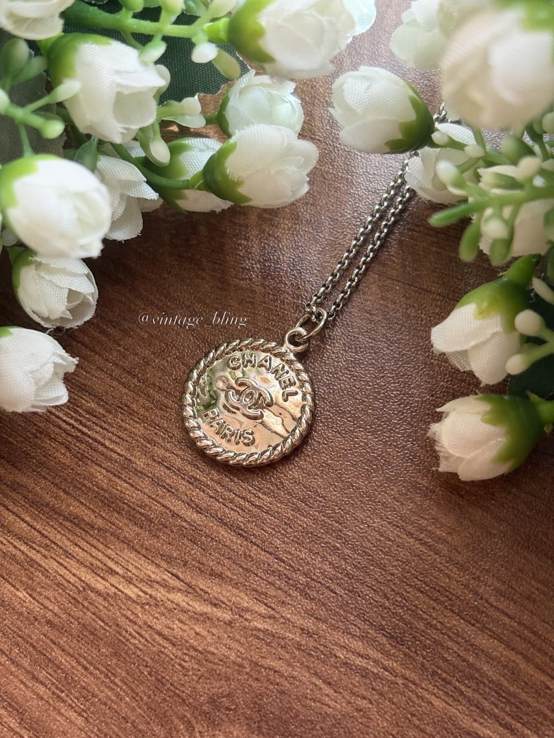 샤넬 No.5 코인 목걸이 상품이미지2