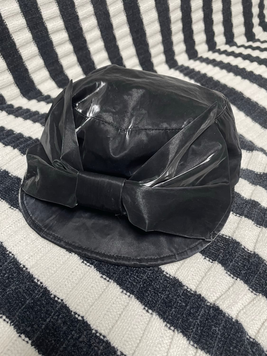 어썸니즈 벨보이캡 리본 블랙 상품이미지6