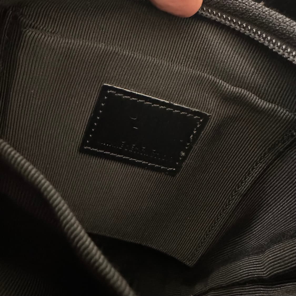 이세이미야케 im product 가죽 숄더백 상품이미지8