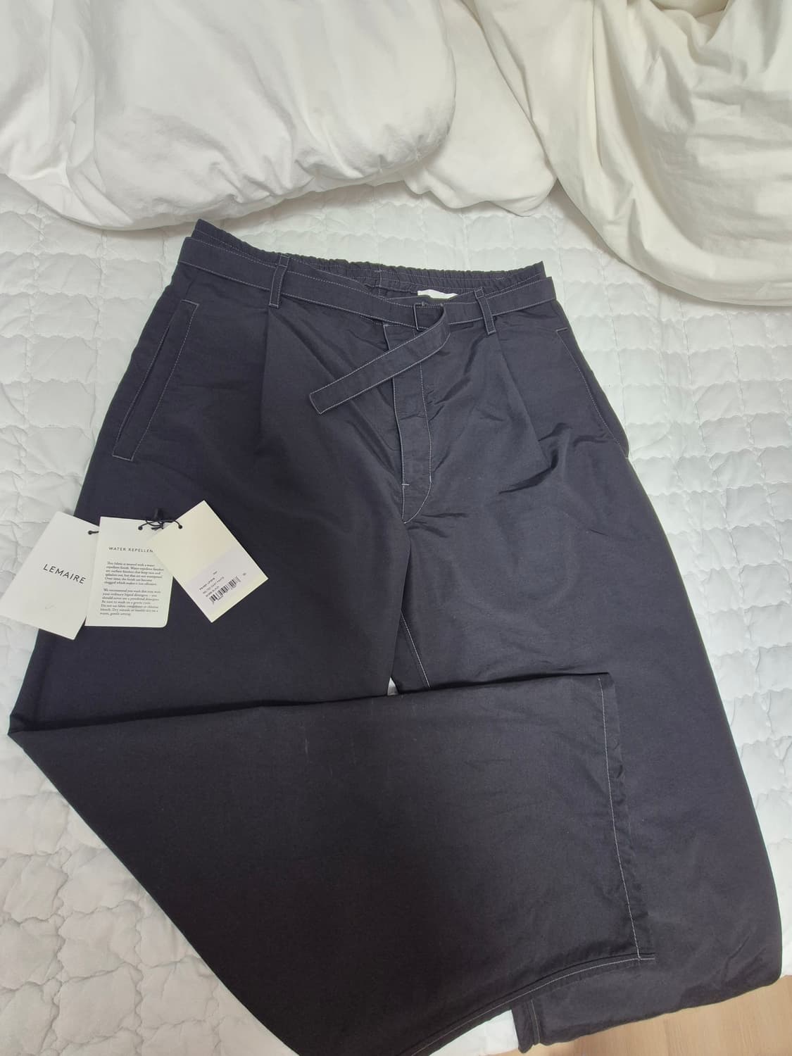 르메르 벨티드 이지팬츠 블랙 50 상품이미지4