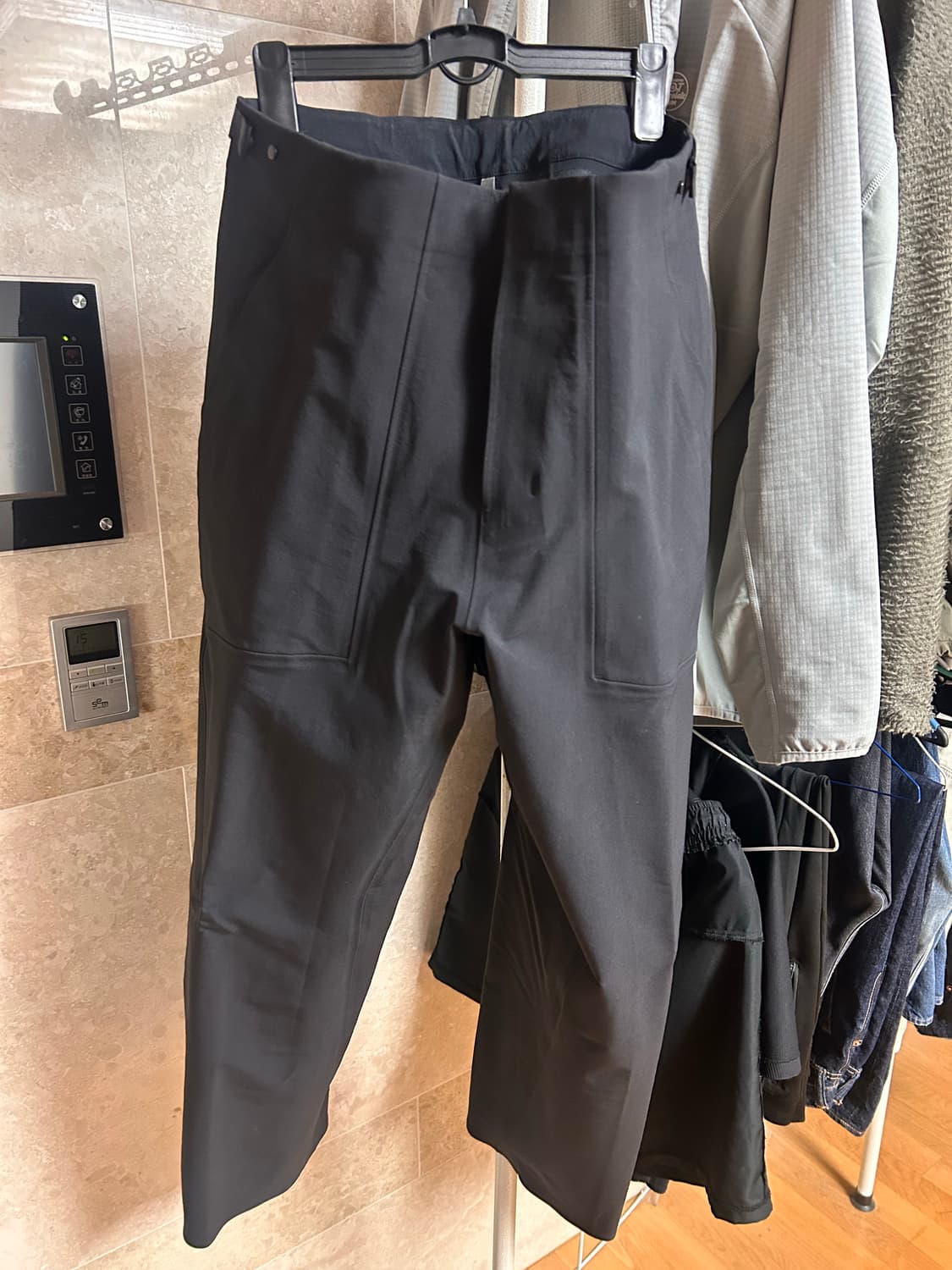 아크테릭스 베일런스(Veilance) 다이오드 MX 팬츠 32 판매합니다 상품이미지1