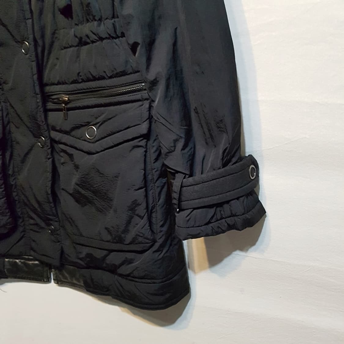 theory 띠어리 하프 패딩 자켓 블랙 상품이미지2