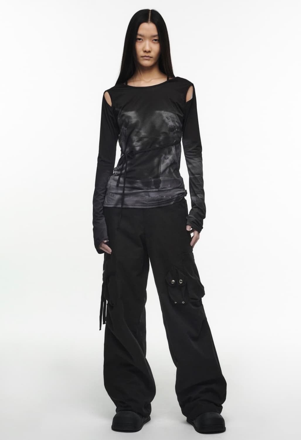 Nache strap cargo pants 블랙 1사이즈 상품이미지1