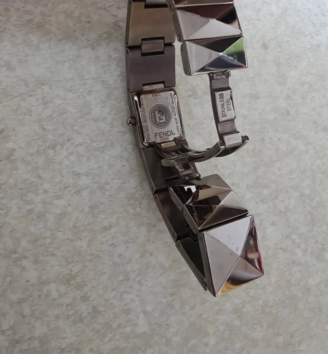 Fendi stainless metal watch 펜디 메탈 손목시계 상품이미지5