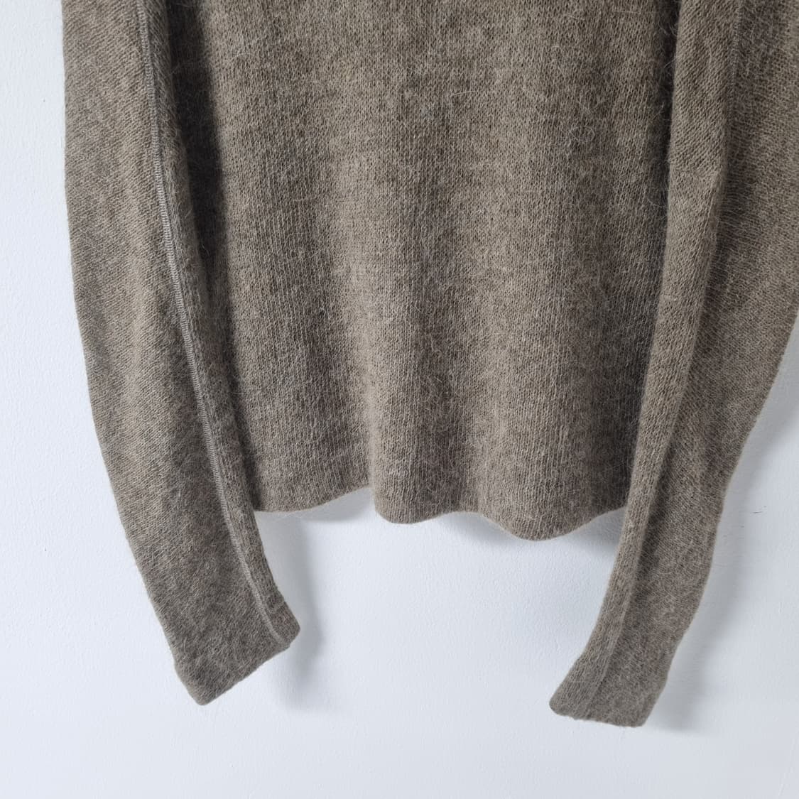 0044 PARIS 3D 알파카 니트 - M 상품이미지5