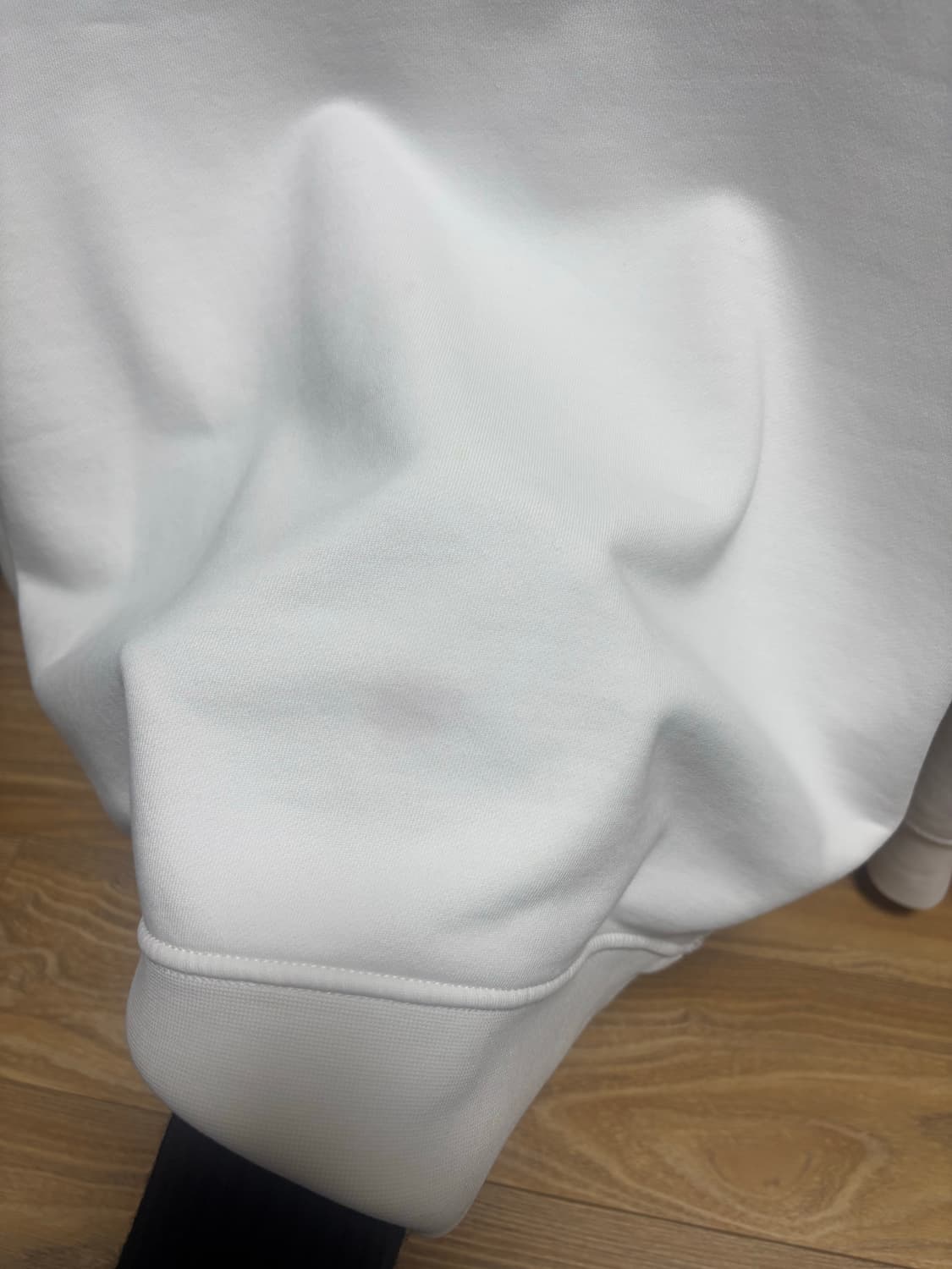 스톤아일랜드 화이트맨투맨 상품이미지4