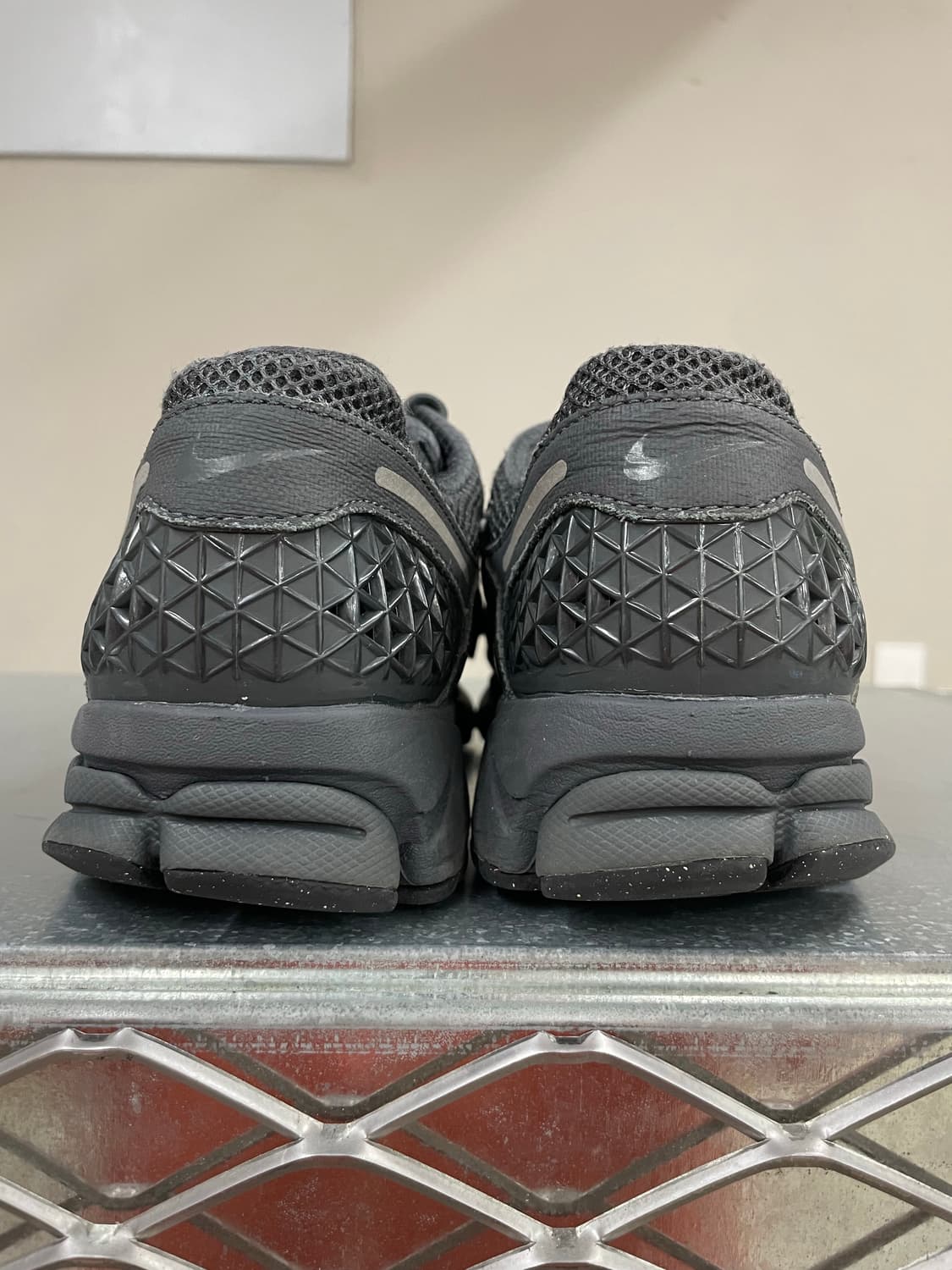 나이키 줌 보메로 5 앤트러사이트 280 (gr-4492) 상품이미지3