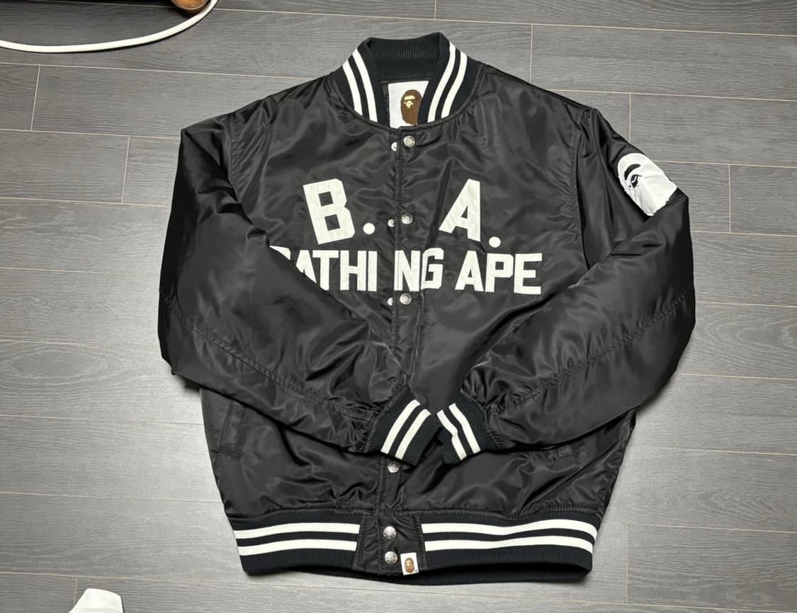 베이프 바시티 자켓 L 상품이미지2