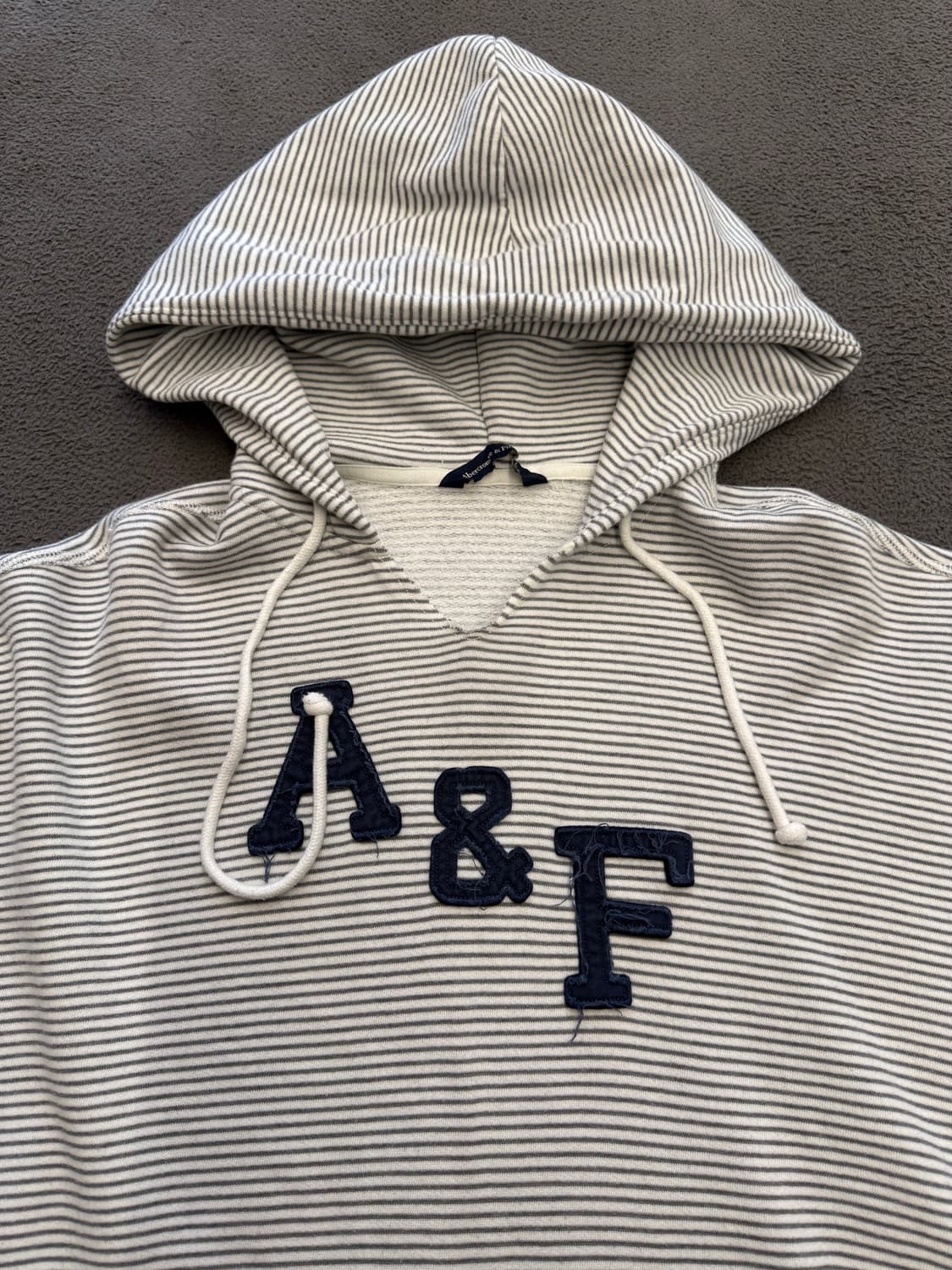 아베크롬비 빈티지 스트라이프 후디 처분  상품이미지2