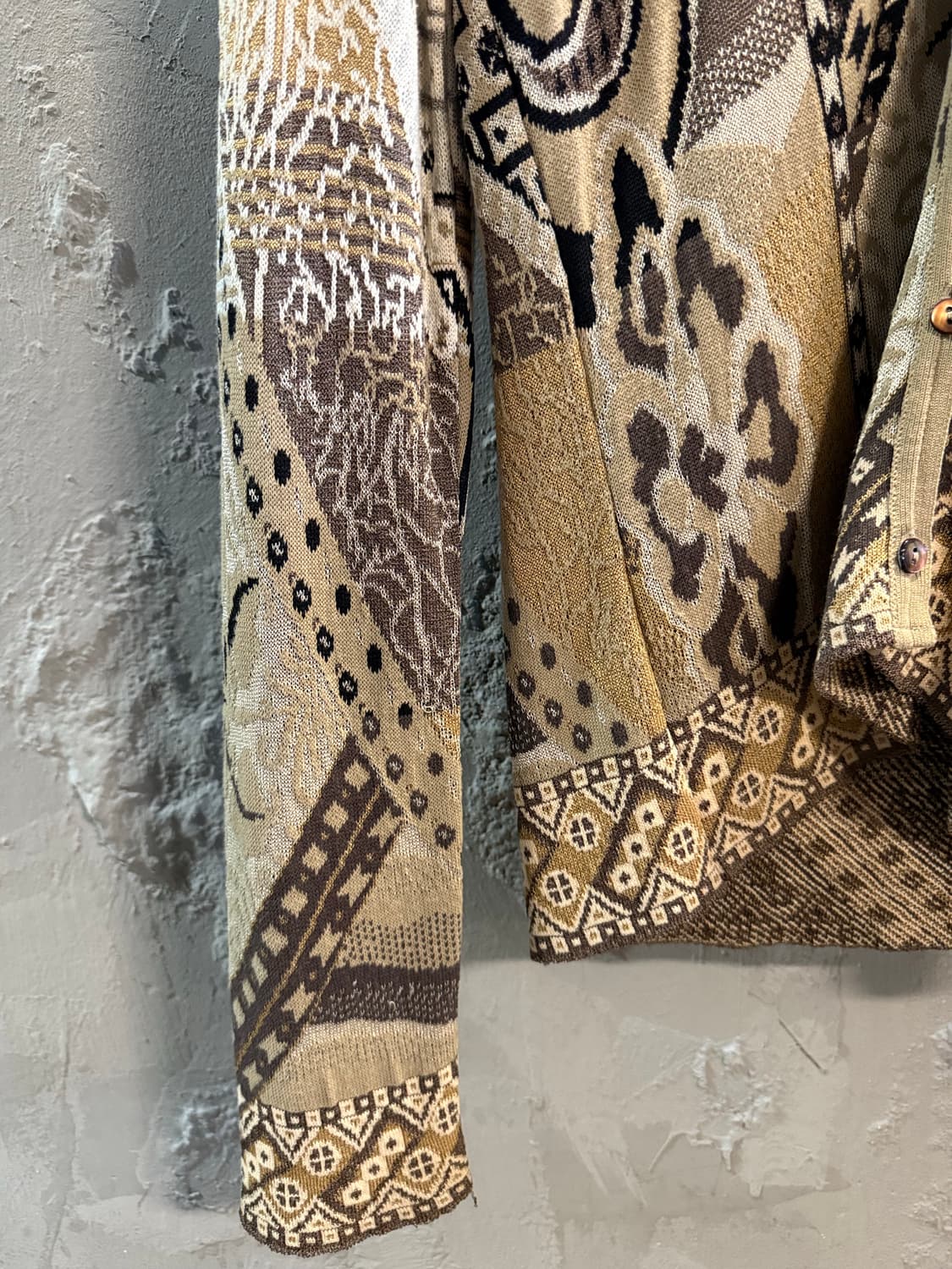 겐조 KENZO 정글 패턴 V넥 가디건 베이지 브라운 상품이미지2