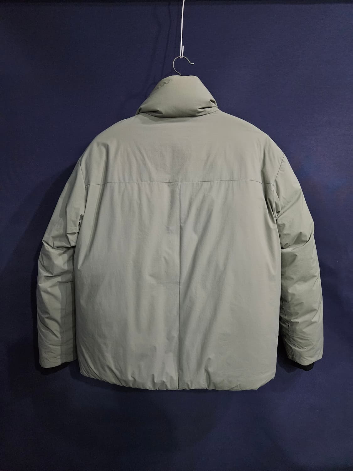 콜롬비아 옴니히트 라이트카키 그럼 105 구스다운 패딩  상품이미지2