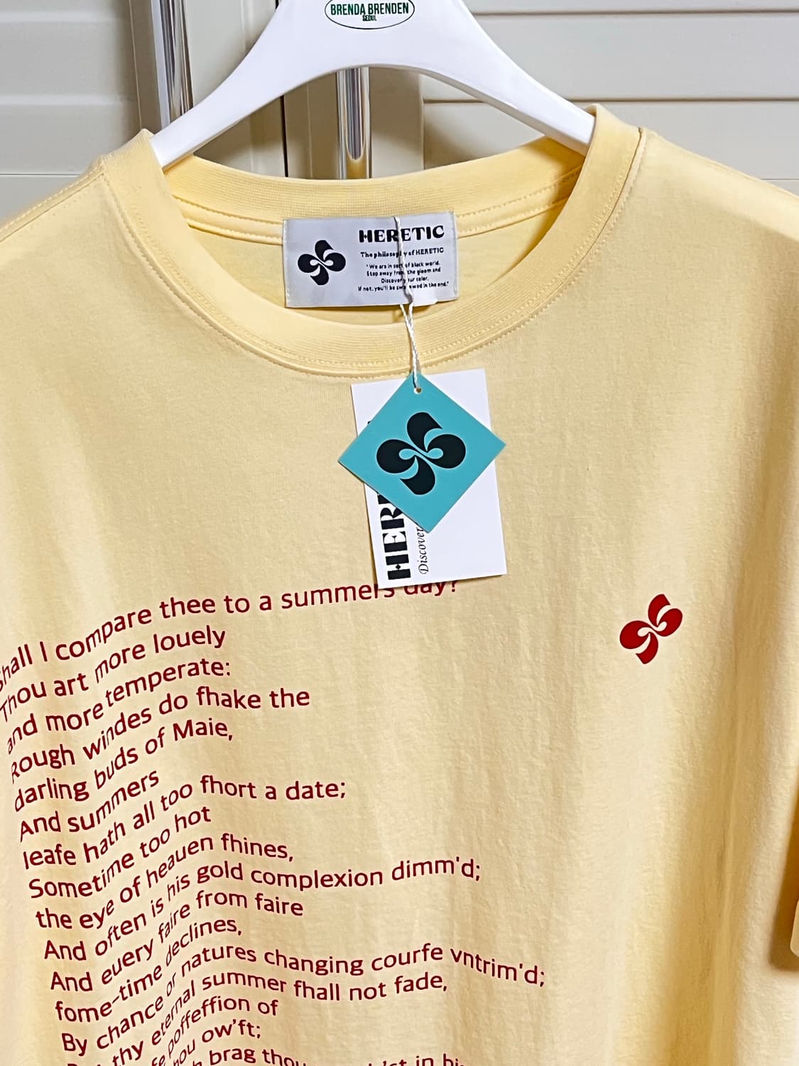 [새상품] 헤레틱 SONNET 18 T-SHIRT / butter 상품이미지3