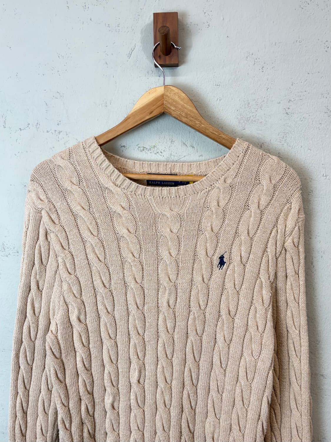 폴로랄프로렌 큐알 인증 베이지 케이블 니트 상품이미지5