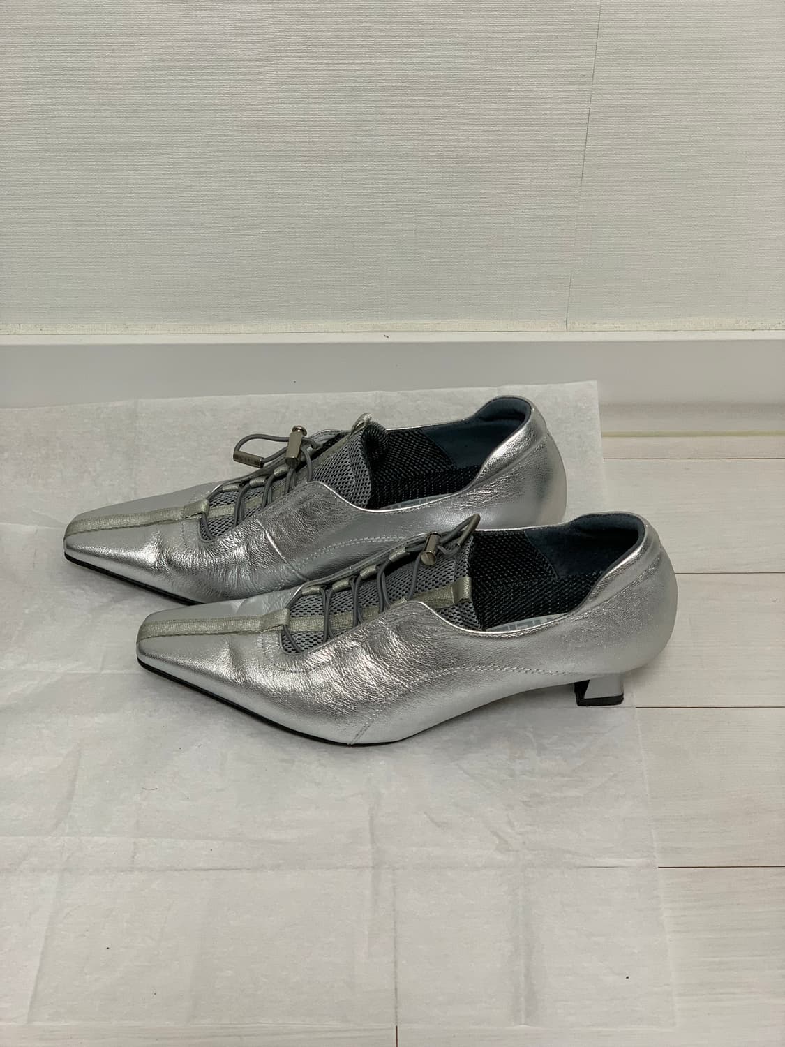 THEILMA 더일마 포티 스포티 힐 실버 240 상품이미지7