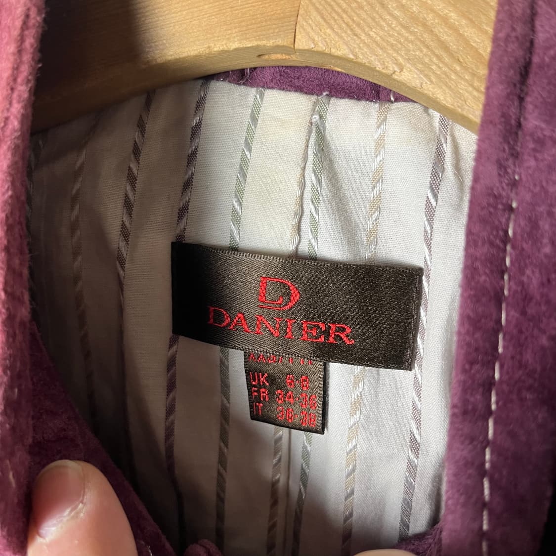 [Danier] 대니어 워시드 스웨이드 레더 자켓 상품이미지5