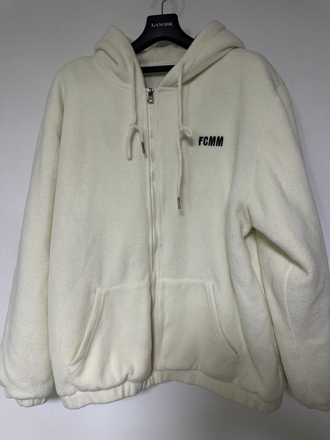 FCMM의 따뜻하고 부드러운 후리스 후드집업 상품이미지1