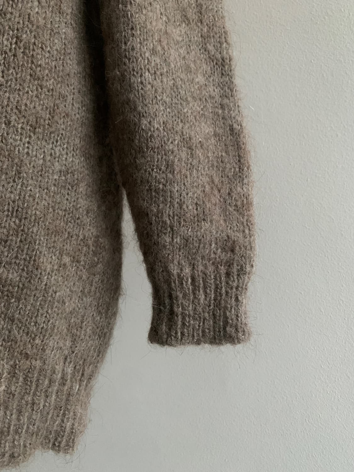 Wool Fringe Twist Cardigan 상품이미지7