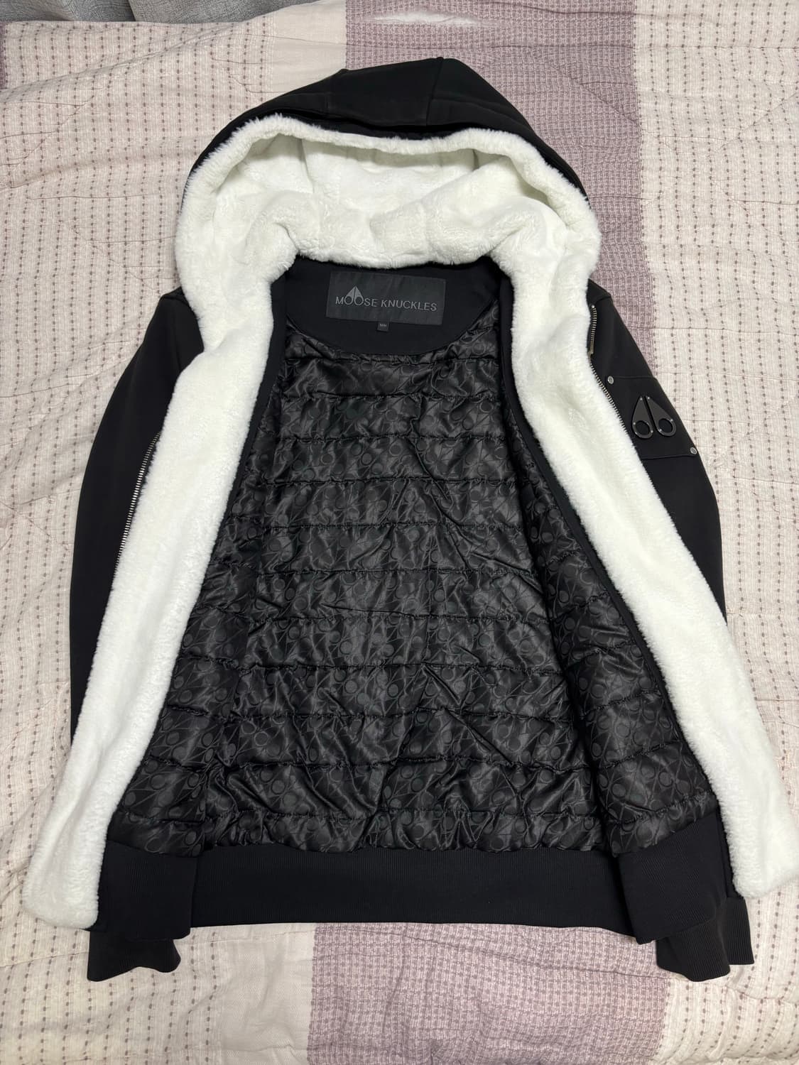 [M] 무스너클 버니스웨터 은장 새상품급 상품이미지4