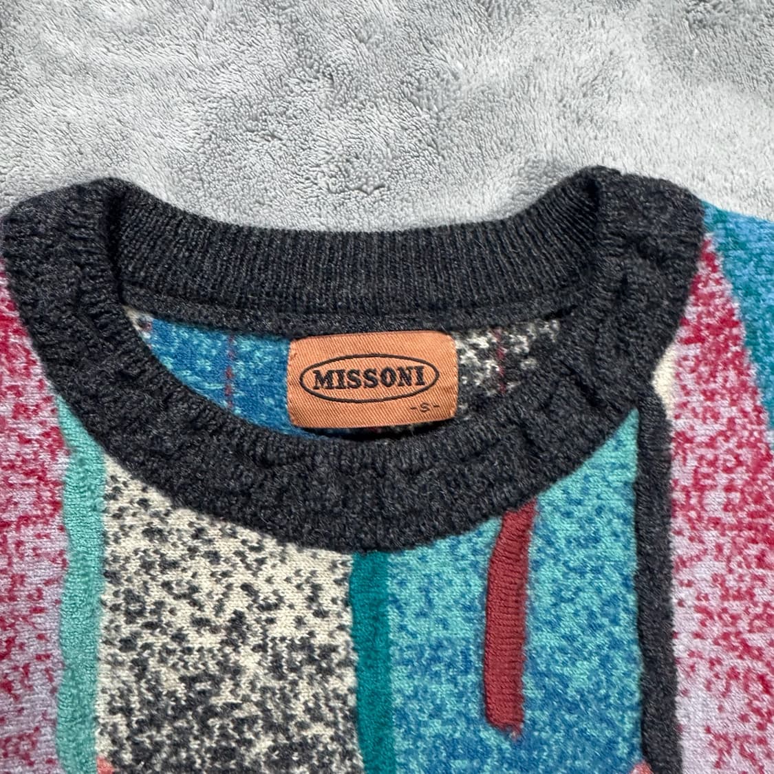 미쏘니 패턴 니트 스웨터 상품이미지4