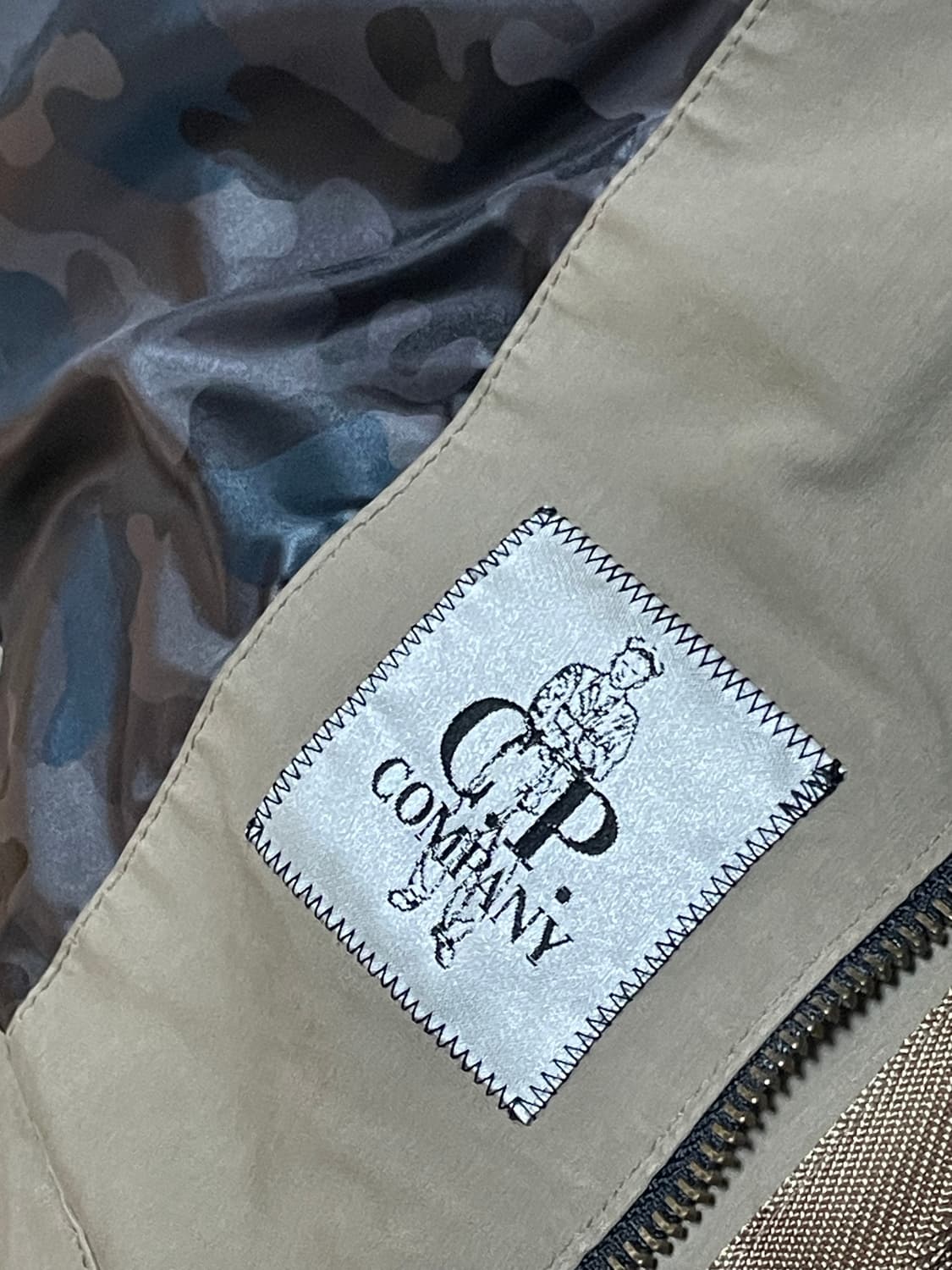 Cp컴퍼니 마이크로화이바 자켓 상품이미지4