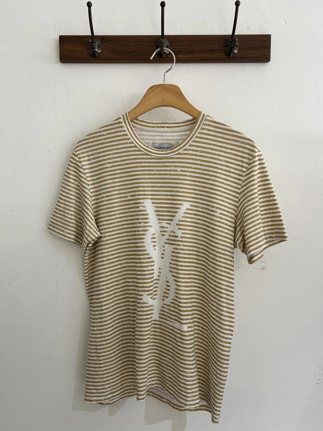 Ysl  입생로랑 티셔츠 상품이미지1