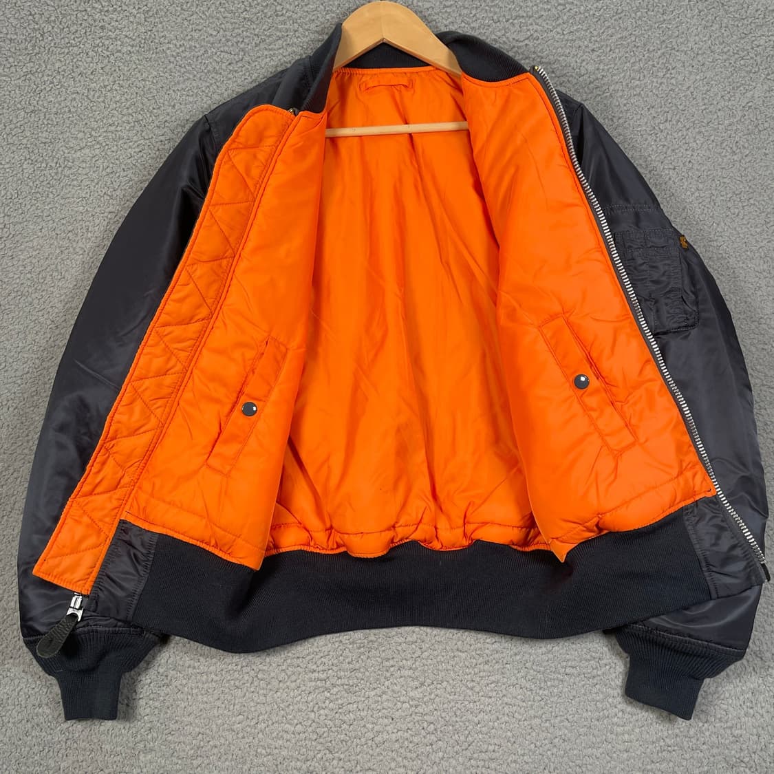 80s 미공군 납품용 알파인더스트리 MA-1 플라이트자켓 그레이 상품이미지2