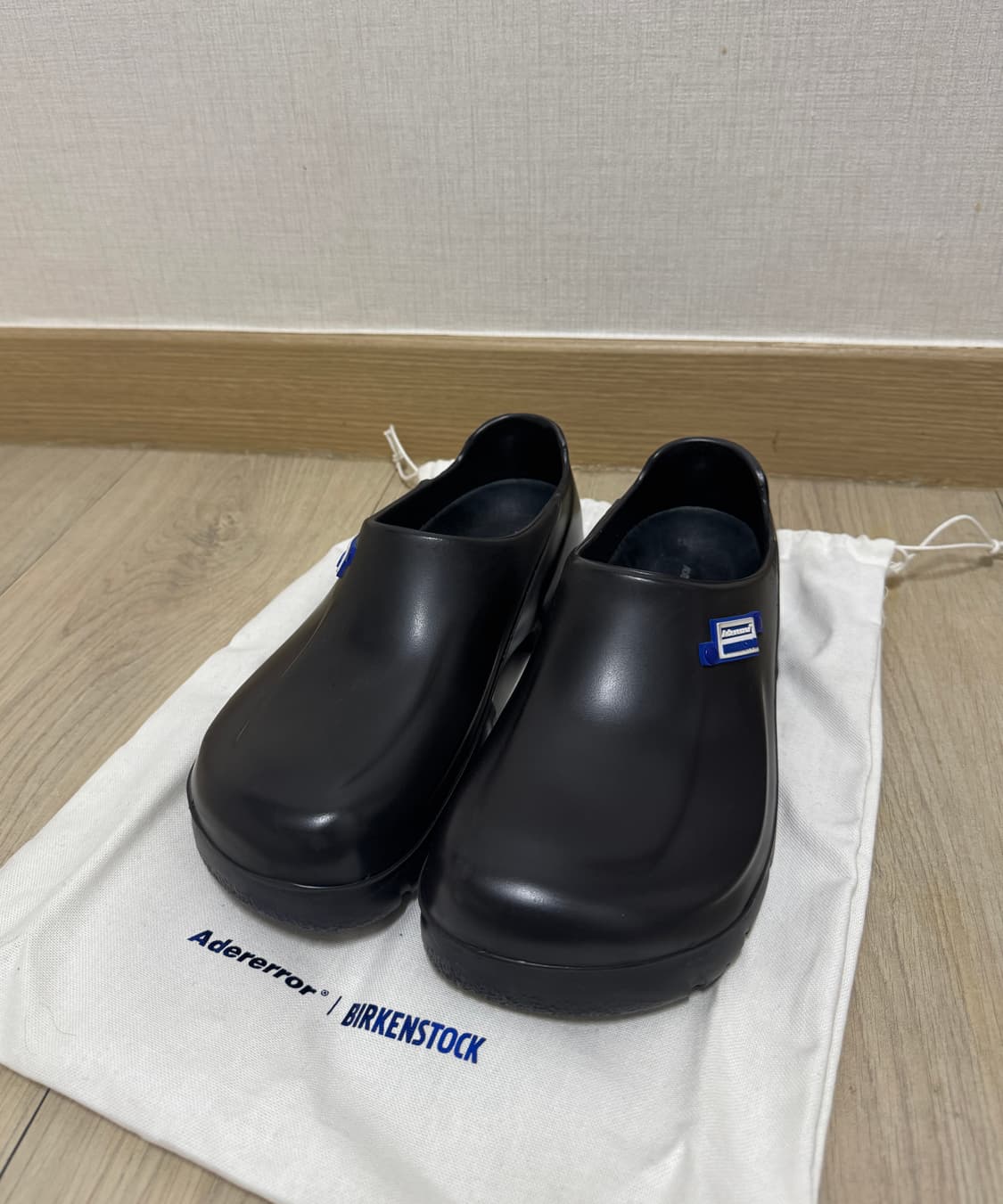 아더에러x버켄스탁 클로그 팝니다 상품이미지1