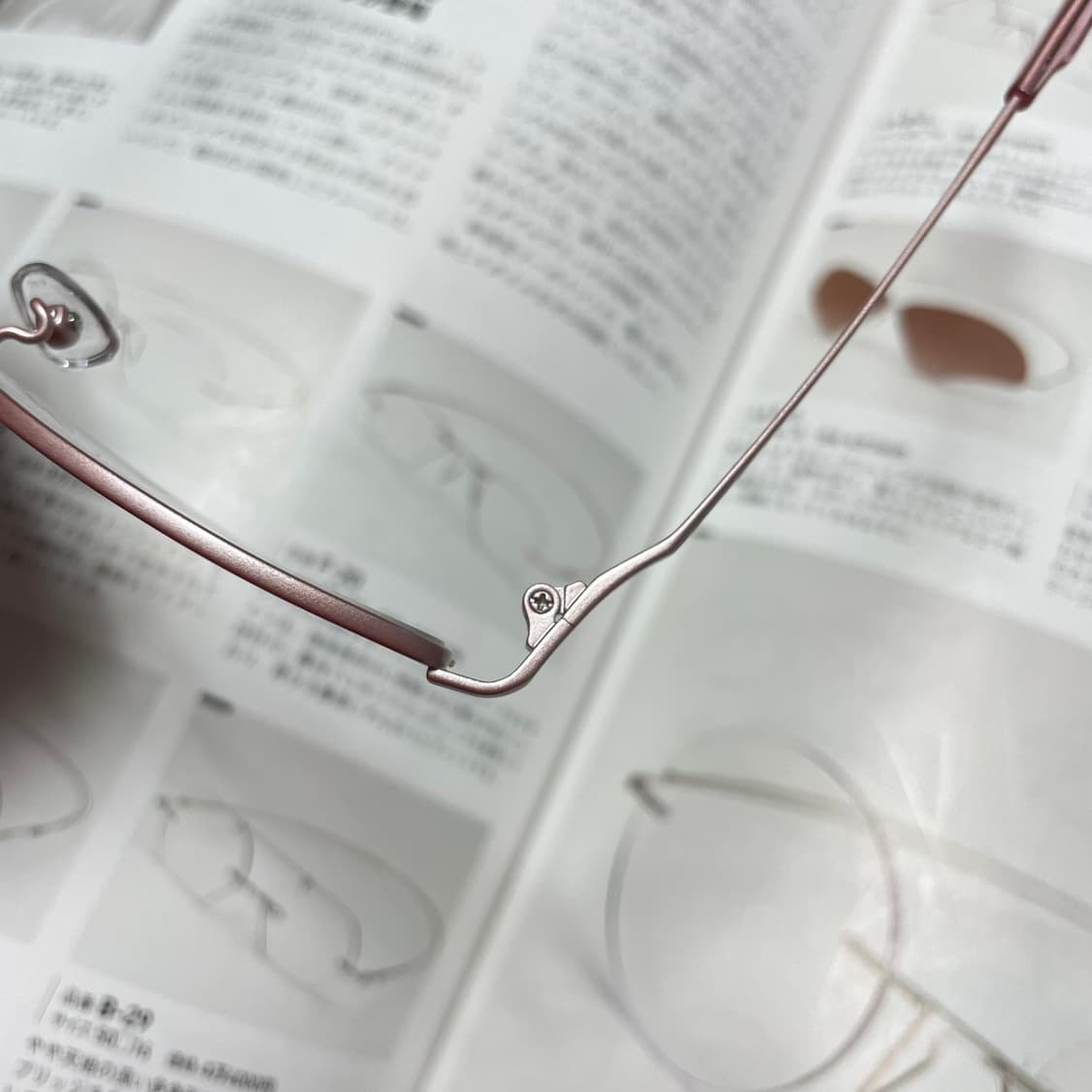 Reiz 일본 제작 반무테 티타늄 안경 상품이미지6