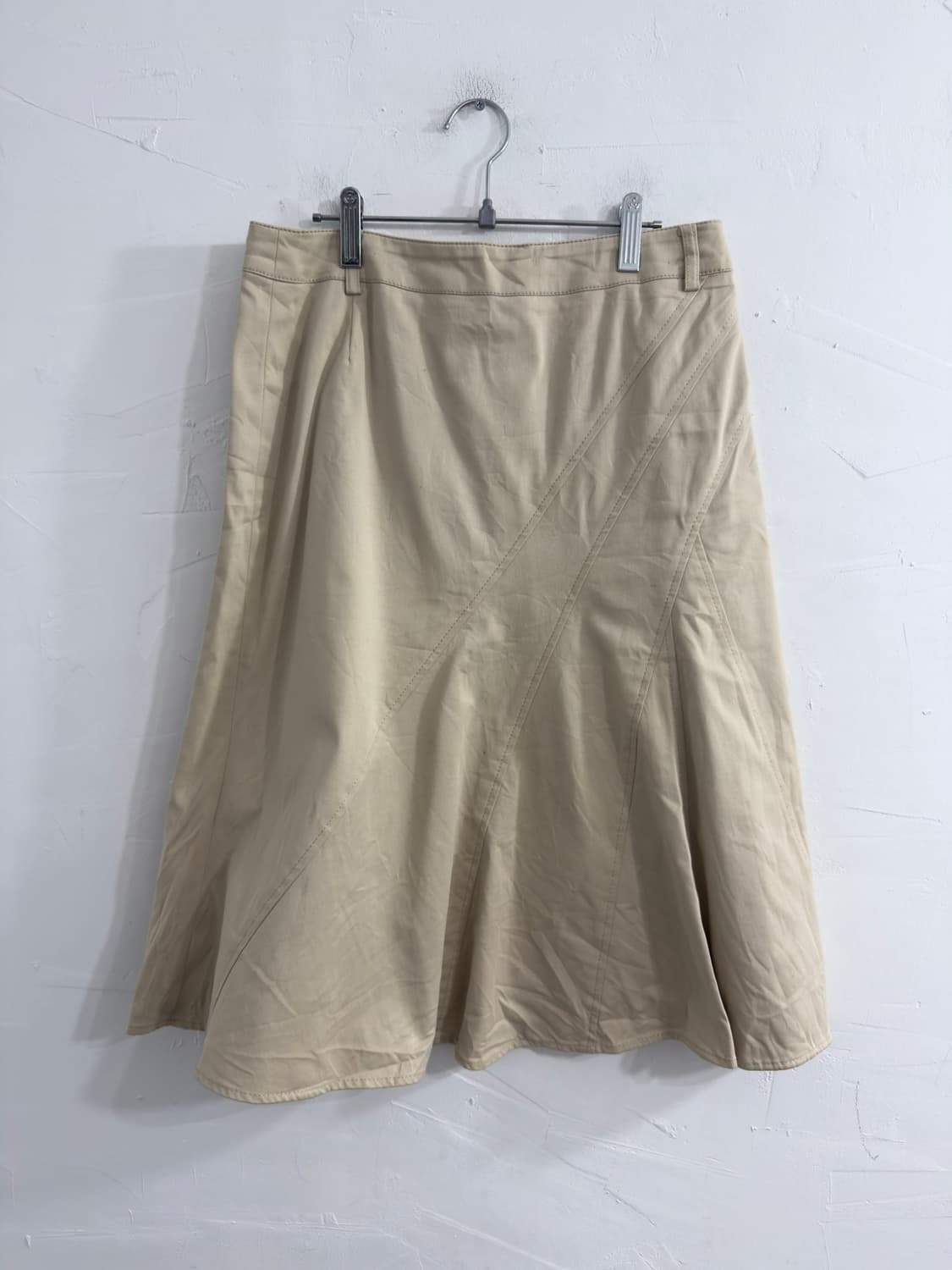 dual view beige midi skirt 상품이미지1