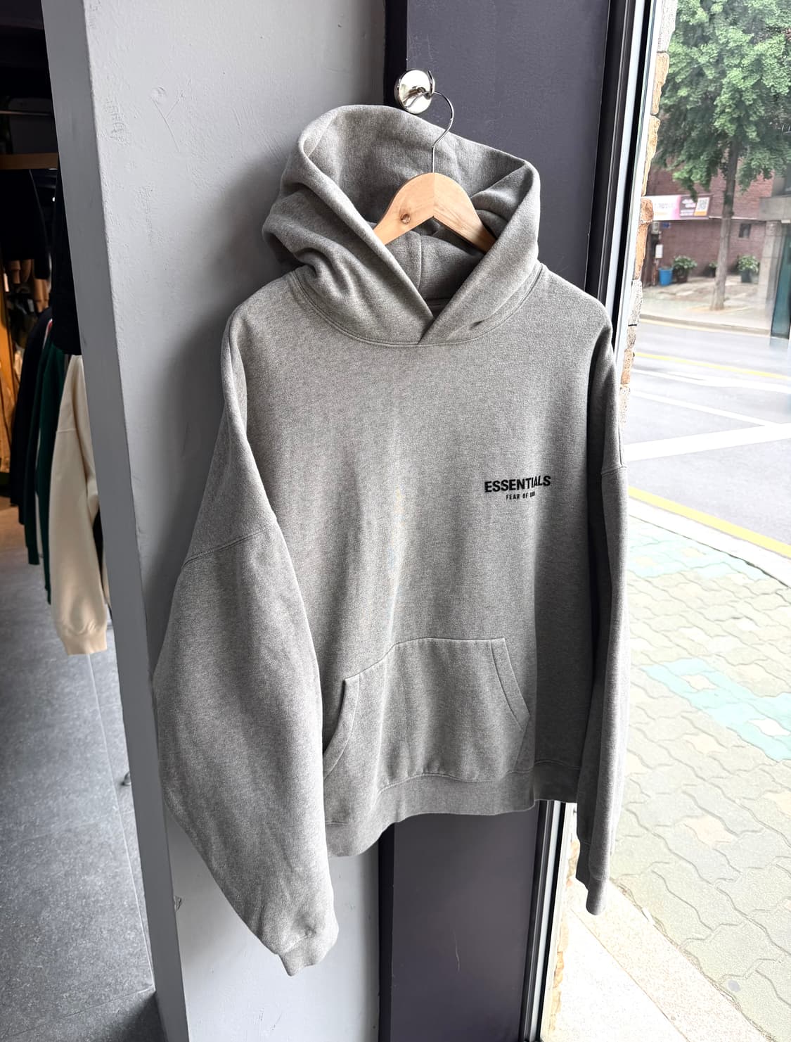 XL/ 피어오브갓 에센셜 로고 후드티 상품이미지2