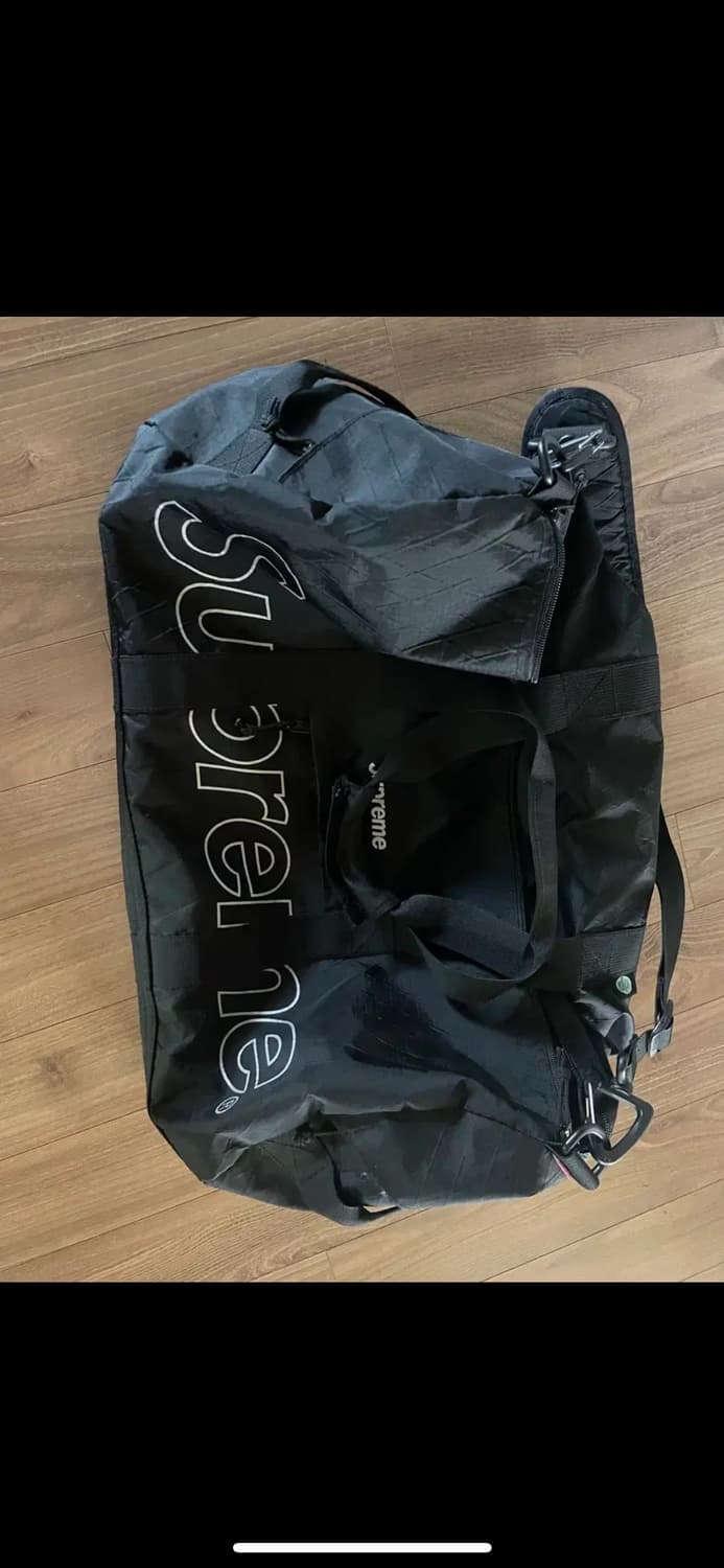 슈프림 더플백 18fw 상품이미지2