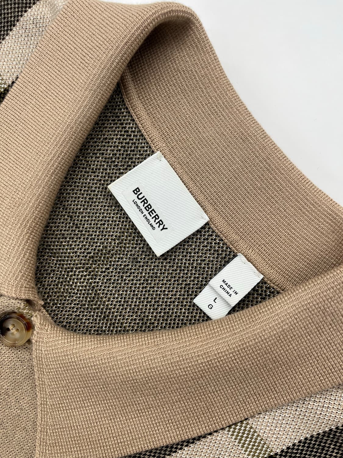 버버리 체크 카라 니트 반팔 [L사이즈] 상품이미지3