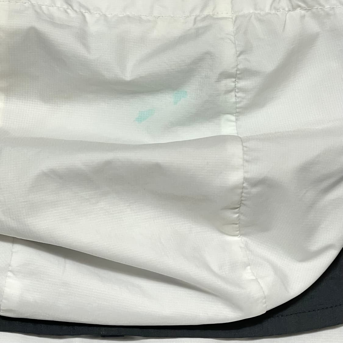 [L] 나이키 바람막이 블랙/화이트/그레이 상품이미지5