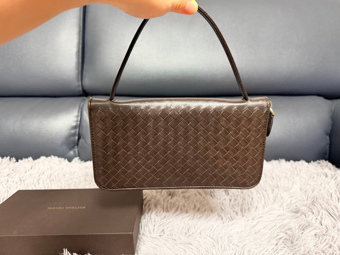 보테가베네타 트래블 월렛 / 클러치 상품이미지2