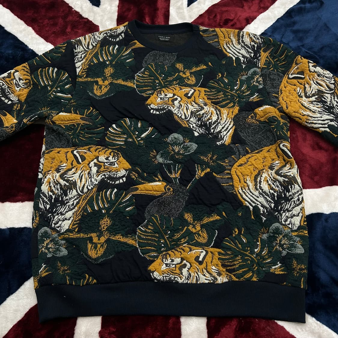 [한국XL]ZARA 타이거 자수 맨투맨 상품이미지3