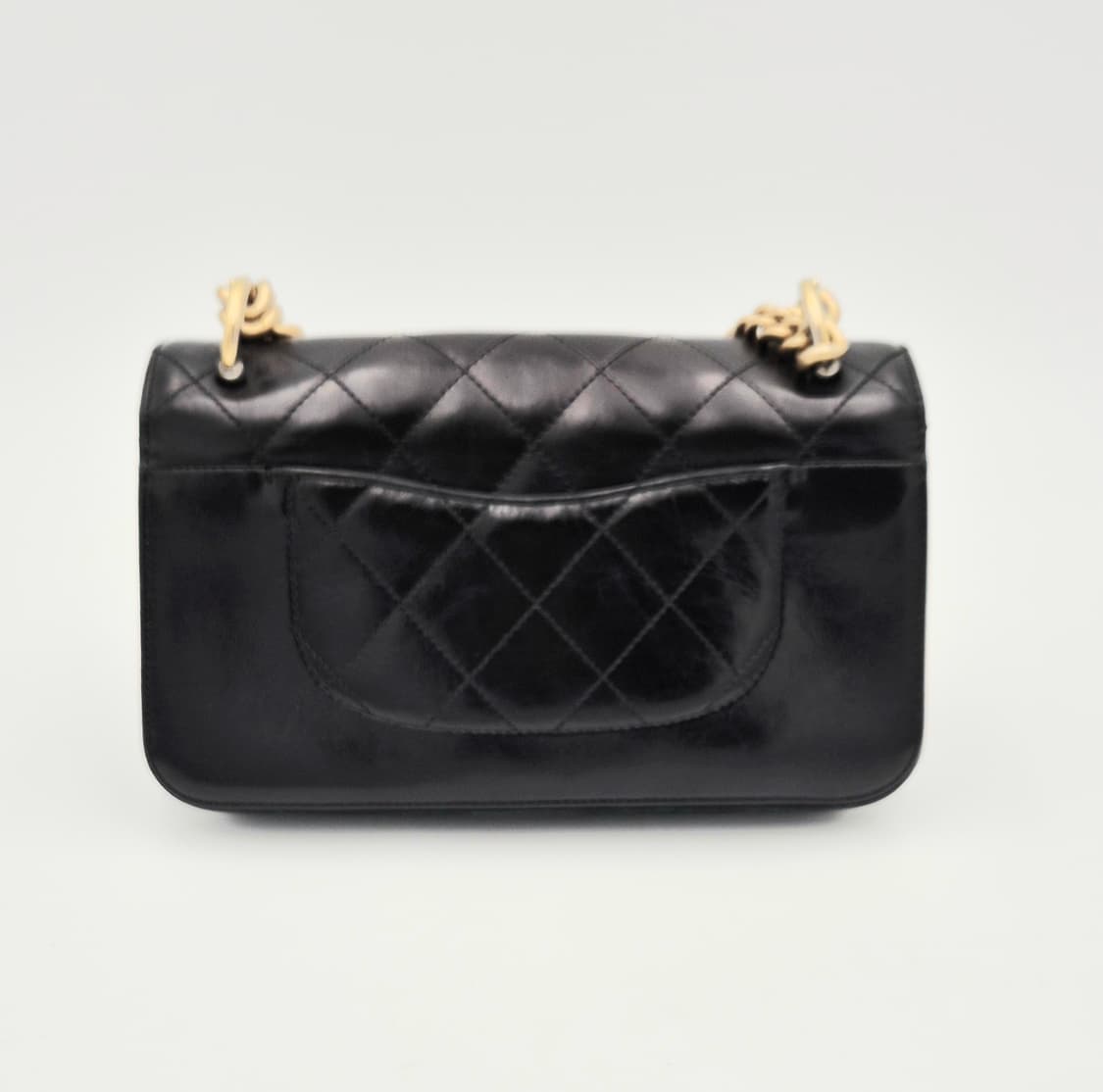 샤넬 플랩 아코디언 금장 체인 숄더백 상품이미지4