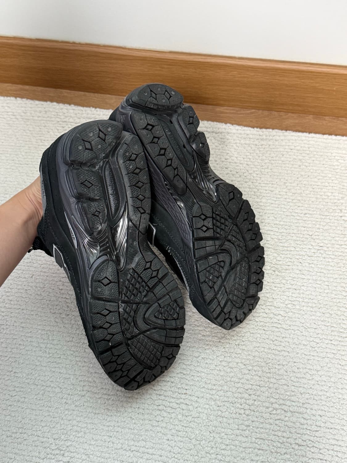 뉴발란스 2002RCK 245 블랙 상품이미지5