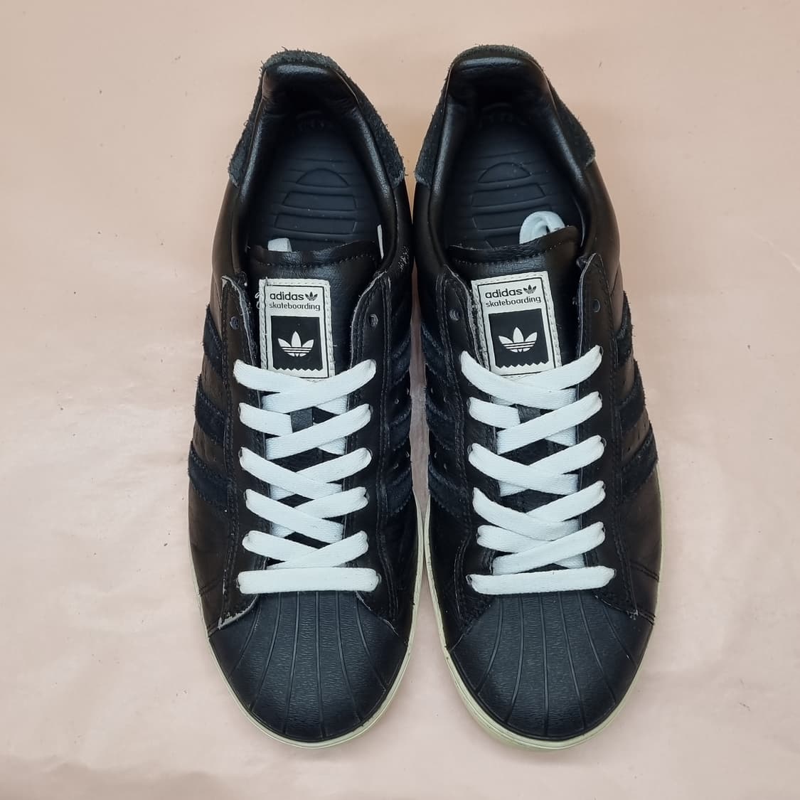 아디다스 슈퍼스타 82 블랙 스니커즈 255 상품이미지2