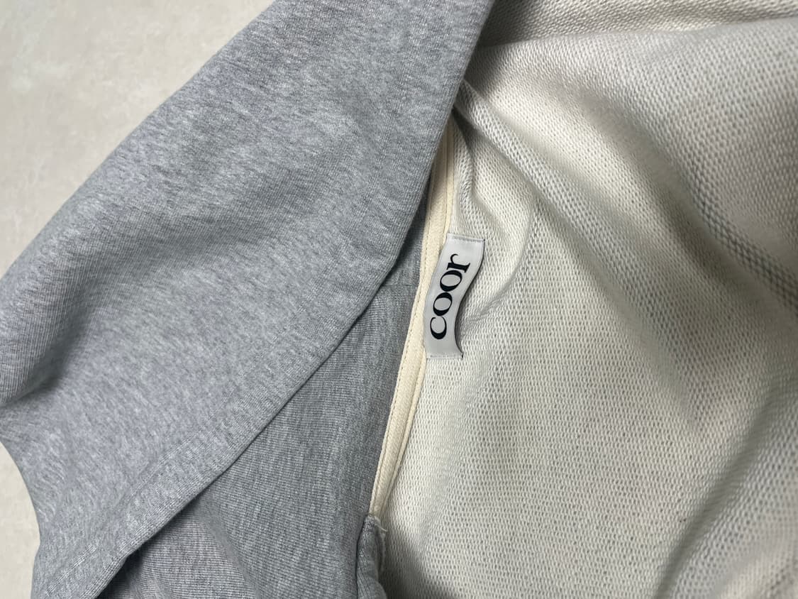 쿠어 미니멀 코튼 후디드 집 점퍼 상품이미지4