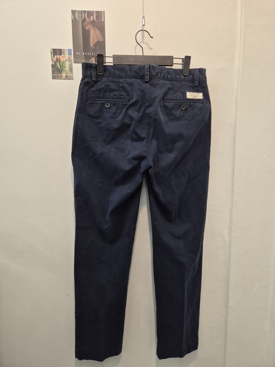 랄프로렌 남성 면바지입니다
- 색상: 네이비
- 사이즈: 29/30 상품이미지2