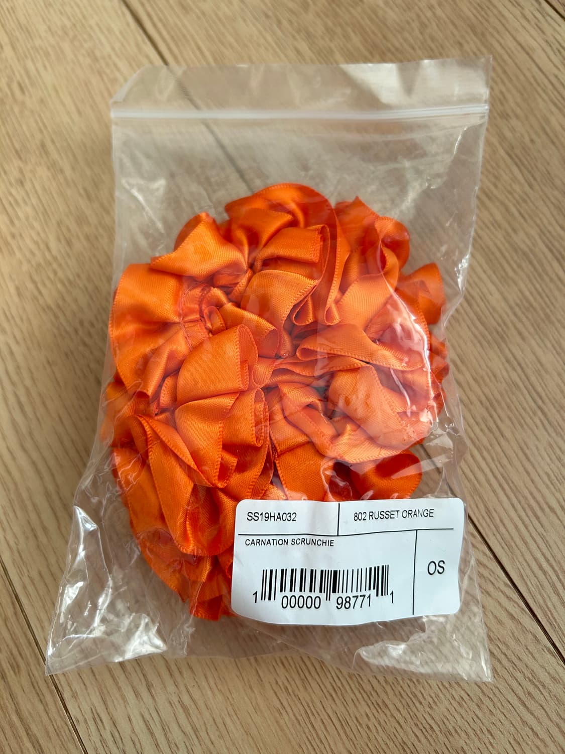 마리암 나시르 자데 카네이션 스크런치 새상품 상품이미지3