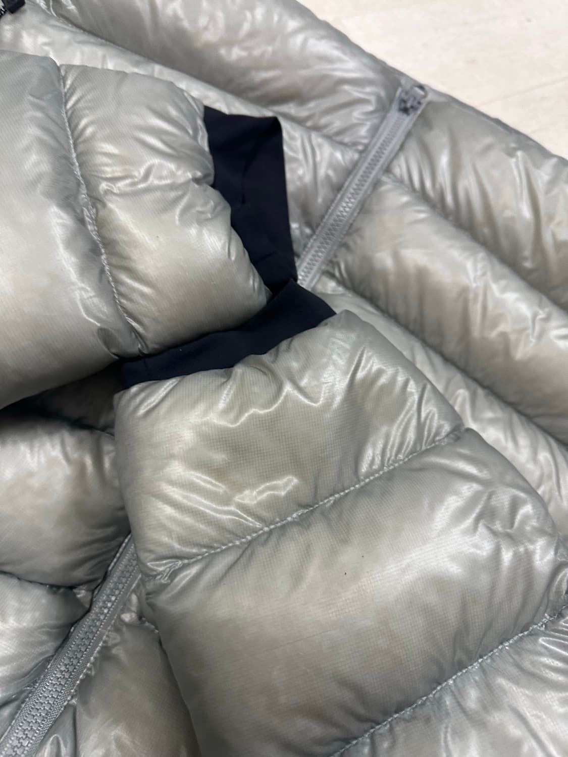 노스페이스 써밋 마테호른 RDS 다운 라이트 그레이 L  상품이미지6