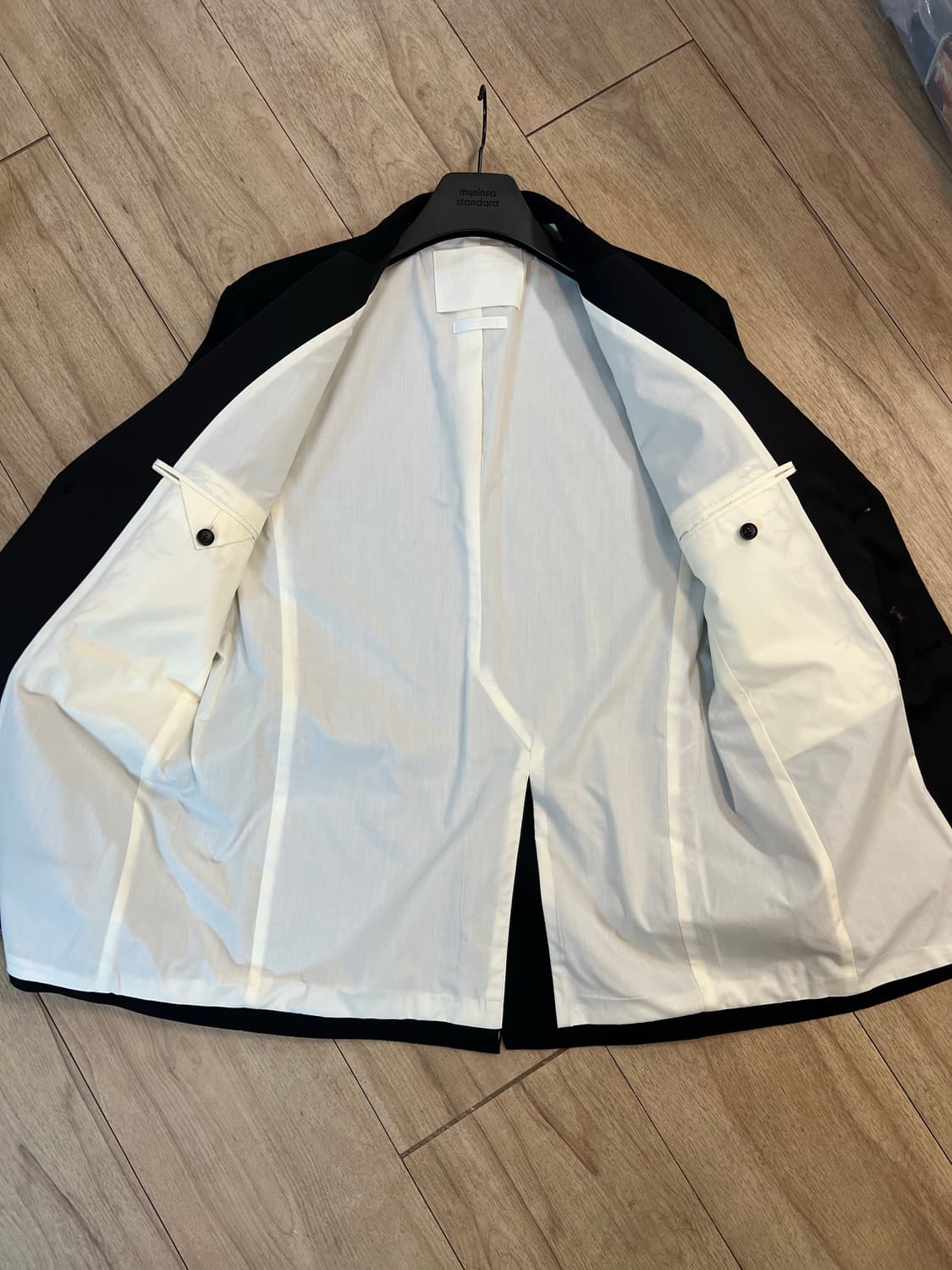 리트 울 실크 피크드 블레이져 상품이미지8