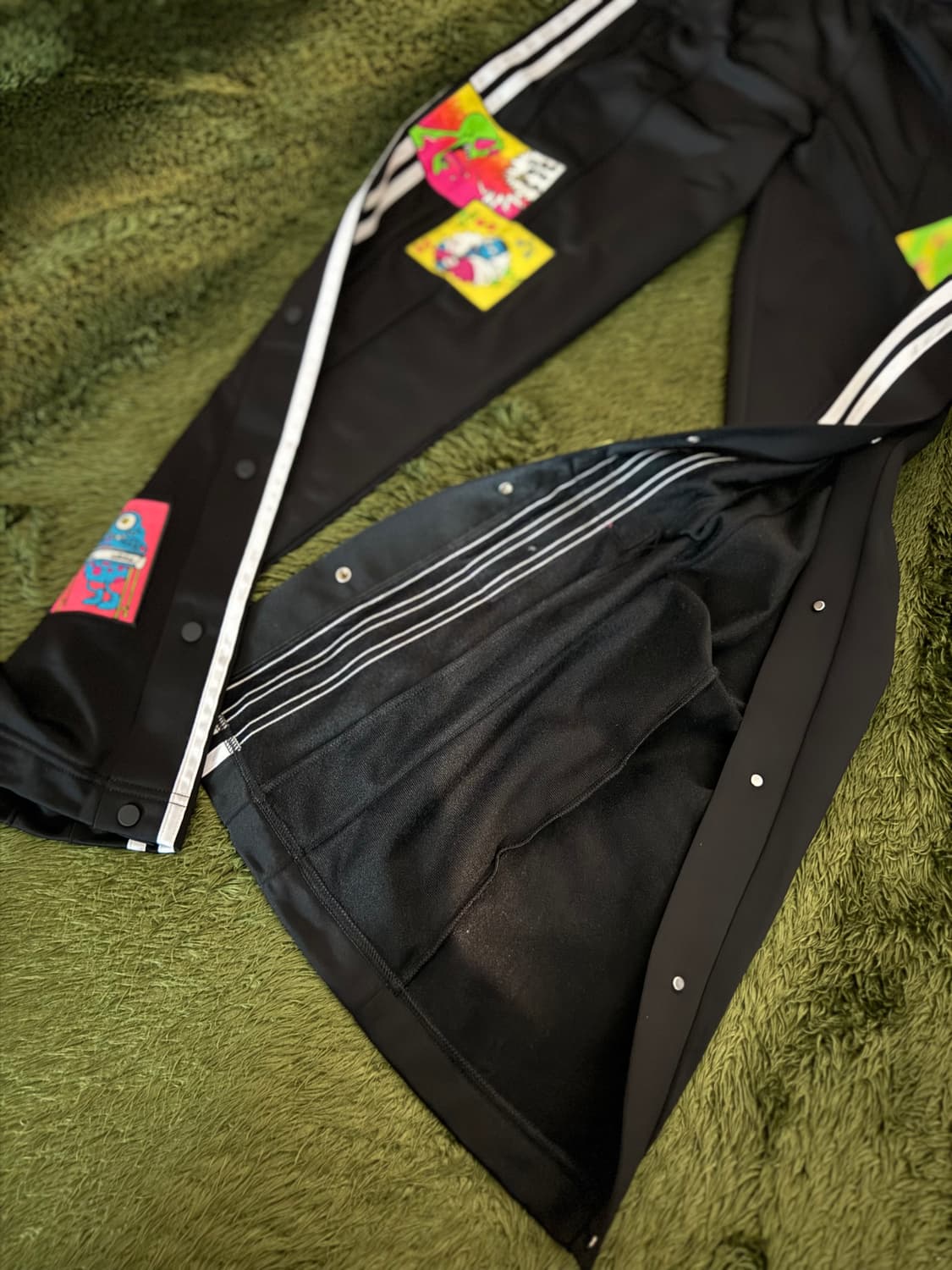 [S] 아디다스 X 제레미 스캇 패치드 아디브레이크 트랙 팬츠 상품이미지7