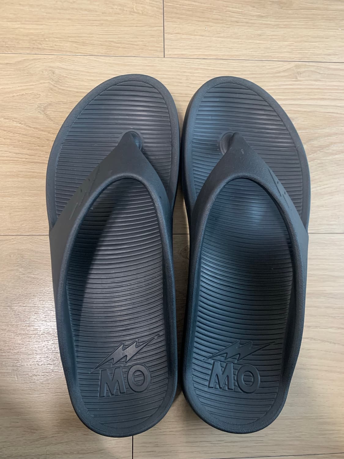 모스포츠 슬리퍼 플립 쪼리 L 사이즈 판매 합니다 상품이미지7