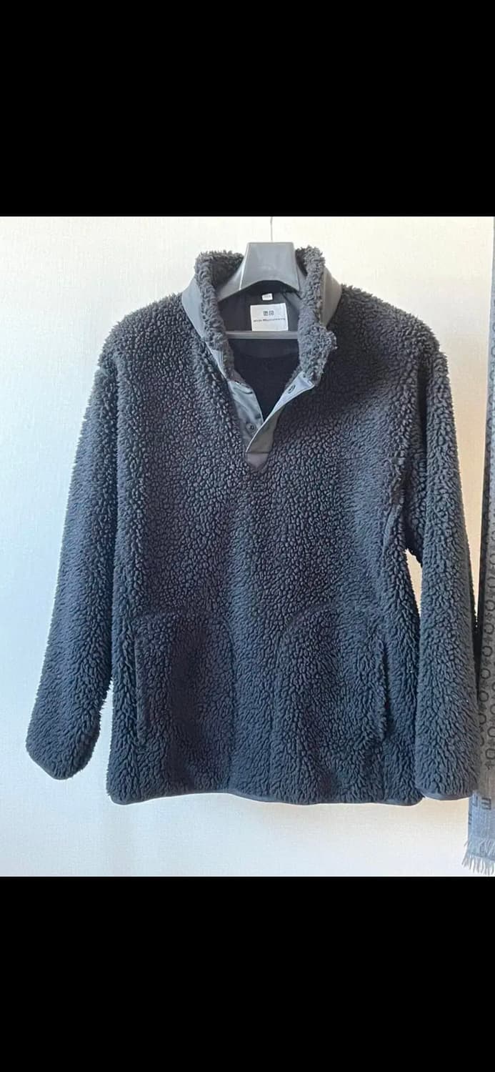 유니클로 화이트 마운티어링 콜라보 아노락 상품이미지1